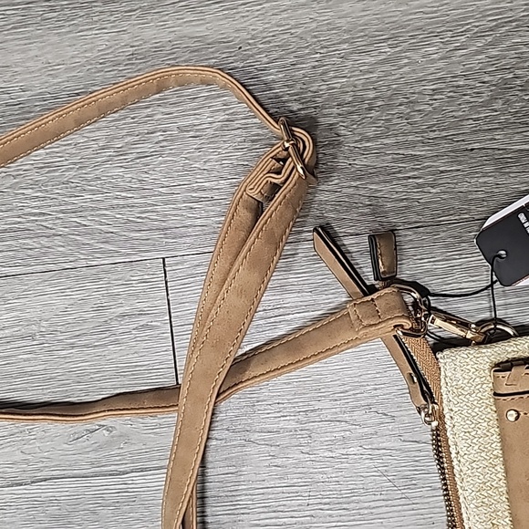VRNYC x Target Crossbody Bag Tan - Picture 12 of 12